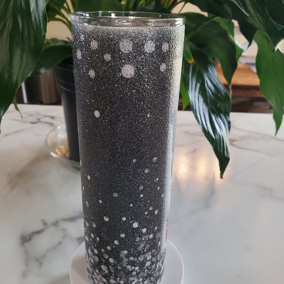 Kuromi 30oz Glitter Tumbler 🎉sale - Picture 9 of 12